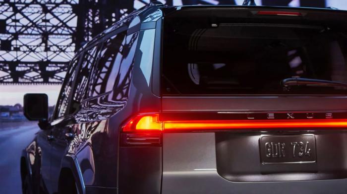 Lexus GX: Αποκαλυπτικό teaser πριν την πρεμιέρα στις 8 Ιουνίου  